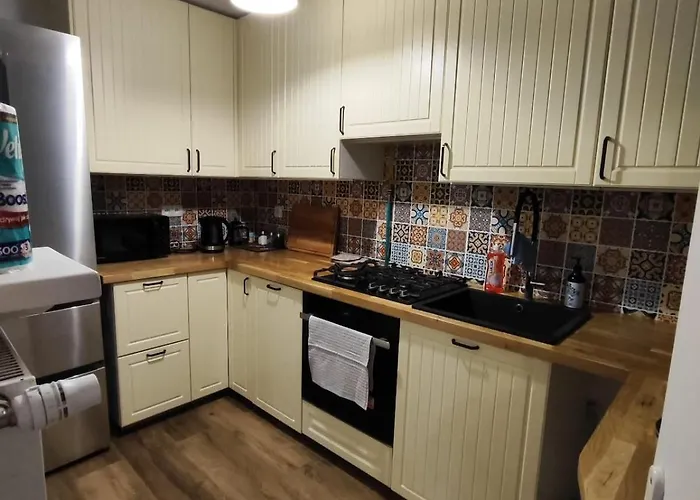 Family Just 4 Lejlighed